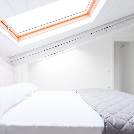 Attico Bella Napoli Aparthotel Bagian luar foto